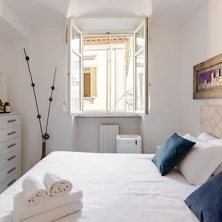 Casa Regina 3, Nel Centro Di Alba! Leilighet Eksteriør bilde