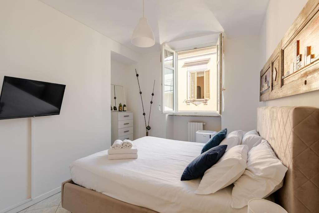 Casa Regina 3, Nel Centro Di Alba! Leilighet Eksteriør bilde